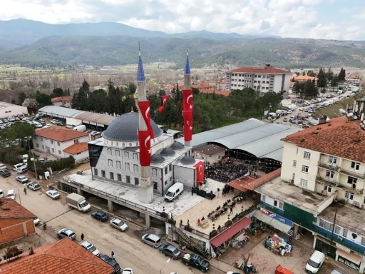 Başkan P&uuml;t&uuml;n; "Beyağa&ccedil;&rsquo;a anlamlı bir eser daha kazandırmanın mutluluğunu yaşadık"
