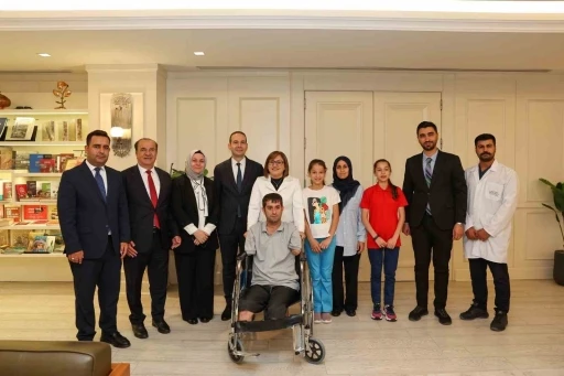 Başkan Şahin, umut olduğu Burhan Doğruyol ile bir araya geldi
