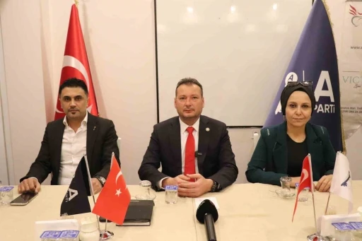 Başkan Saruhan: "Anahtar Parti bu milletin umududur"
