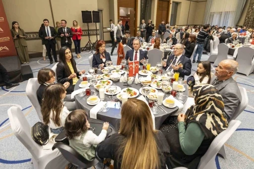 Başkan Seçer, şehit aileleri ve gazilere bir araya geldi
