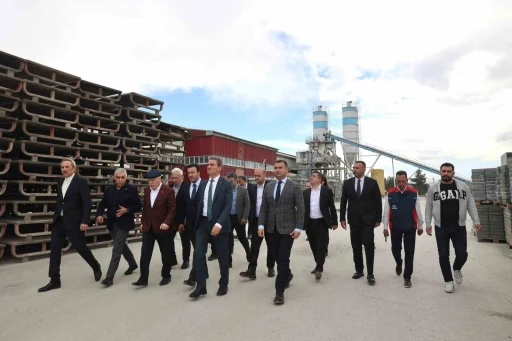 Başkan Sekmen ve Vali Baruş&rsquo;tan Erzurum&rsquo;da saha incelemesi
