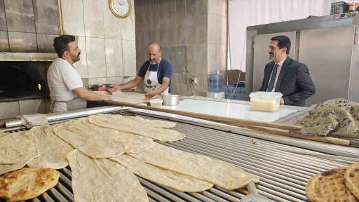 Başkan Taşkın, Selçuklu Mahallesi ve Çevreyolu esnafıyla buluştu
