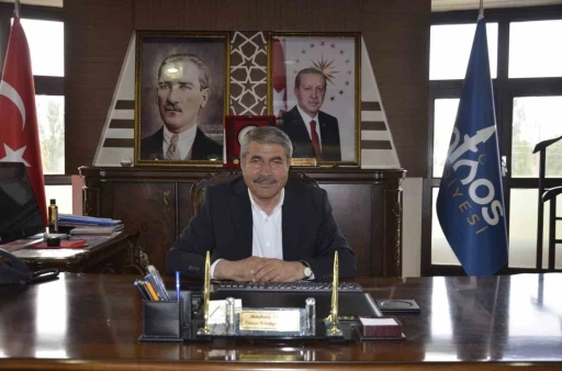 Başkan Taşkın yol çalışmalından oluşan gecikme için açıklamalarda bulundu.
