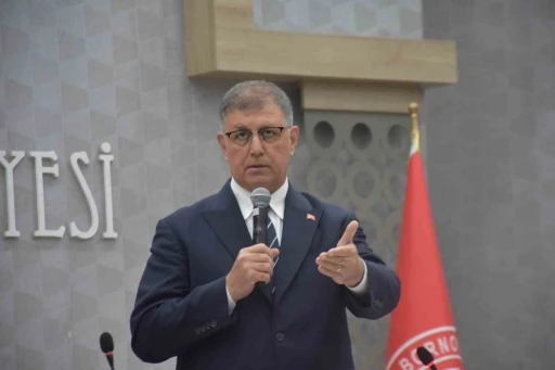 Başkan Tugay’dan sert çıkış: &quot;İşinizi kaybetmeye kadar gidebilir&quot;
