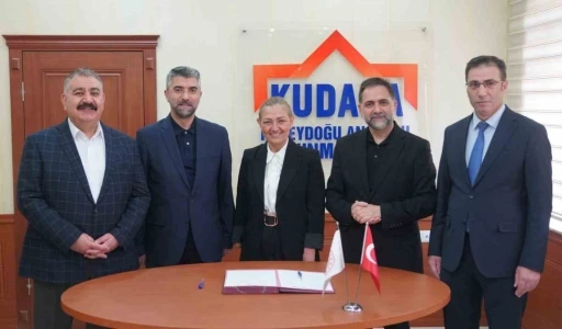 Başkan Uçar; &quot; Sosyal gelişmeyi daha fazla destekleyeceğiz&quot;
