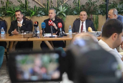 Başkan Uzun, gazetecilerin 24 Temmuz Gazeteciler ve Basın Bayramını kutladı

