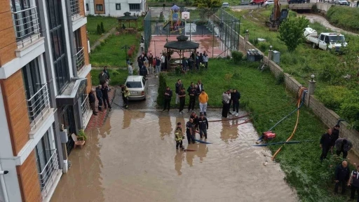 Başkan Yazıcıoğlu&rsquo;ndan sağanak sonrası vatandaşlara destek
