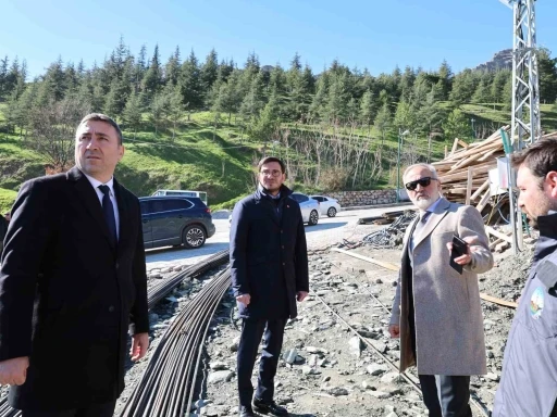 Başkan Yazıcıoğlu&rsquo;ndan Tokat&rsquo;ta g&uuml;&ccedil;l&uuml; d&ouml;n&uuml;ş&uuml;m hamlesi
