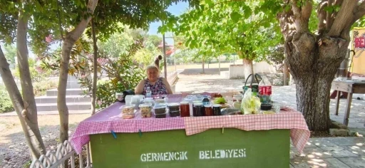 Başkan Zencirci: "Kadınlarımız i&ccedil;in alternatif gelir kapısı oluşturduk"
