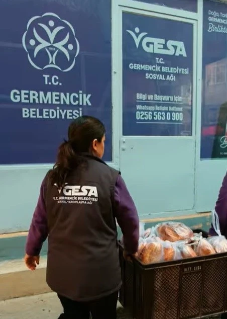 Başkan Zencirci: "Ramazan&rsquo;ın bereketini paylaşarak &ccedil;oğaltıyoruz"
