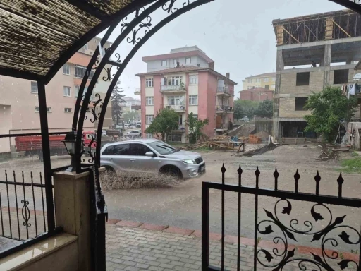 Başkent&rsquo;te sokaklar g&ouml;le d&ouml;nd&uuml;
