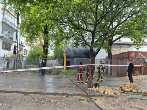 Başkent&rsquo;te trafo yangını paniğe neden oldu
