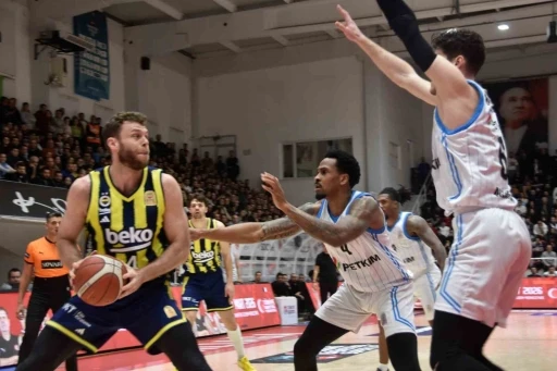 Basketbol S&uuml;per Ligi: Aliağa Petkimspor: 70 - Fenerbah&ccedil;e Beko: 78
