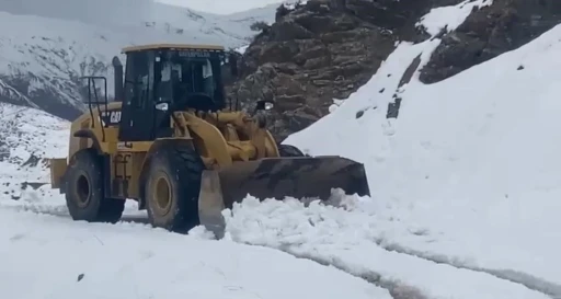 Batman’da 7 köy ve mezra yolu kar yağışı nedeniyle kapandı
