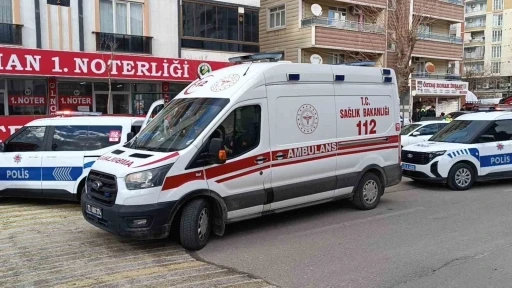 Batman&rsquo;da akrabalar arasında kavga: 4 yaralı
