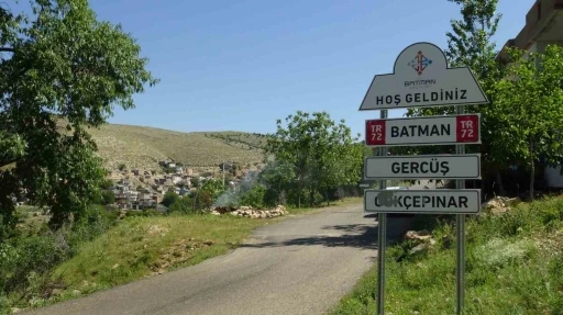 Batman&rsquo;da asırlık gelenek: Dik yama&ccedil;larda atla &ccedil;ift s&uuml;rme mesaisi başladı
