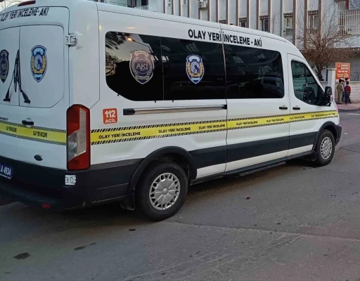Batman&rsquo;da bı&ccedil;aklı kavga: 1 yaralı
