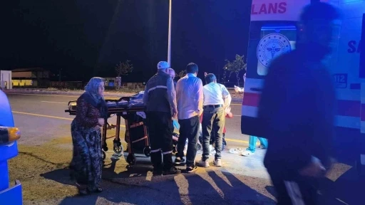 Batman&rsquo;da d&uuml;ğ&uuml;n d&ouml;n&uuml;ş&uuml; kaza: 6 yaralı
