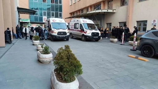 Batman’da düğün salonunda bıçaklı kavga: 3 yaralı
