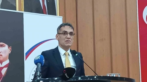 Batman&rsquo;da gen&ccedil;lere y&ouml;nelik panel: "İBAN&rsquo;ınızı kiralamayın, geleceğinizi yakmayın"
