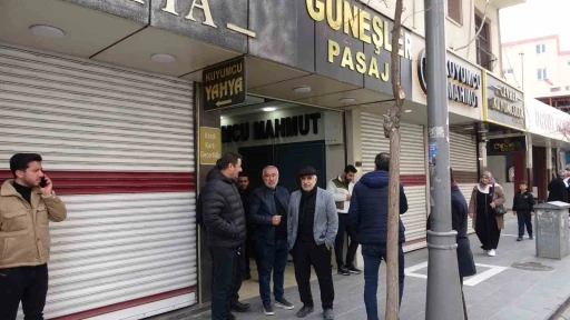 Batman&rsquo;da kuyumcu soygunu ardından esnaf kepenk kapattı

