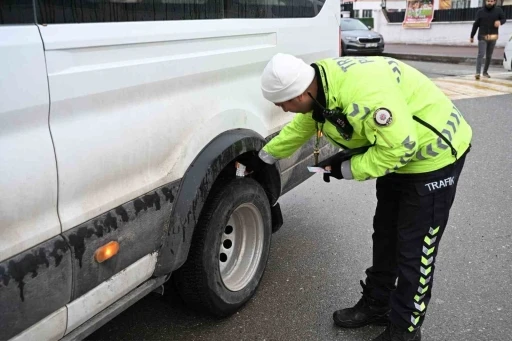 Batman&rsquo;da okul servislerine sıkı denetim
