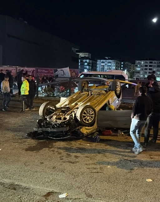 Batman&rsquo;da otomobil takla attı: 1 yaralı
