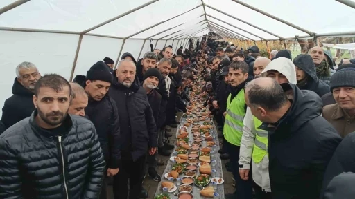 Batman&rsquo;da şeyh S&uuml;leyman Bağdu, vefatının 20. yılında binlerce kişi tarafından anıldı
