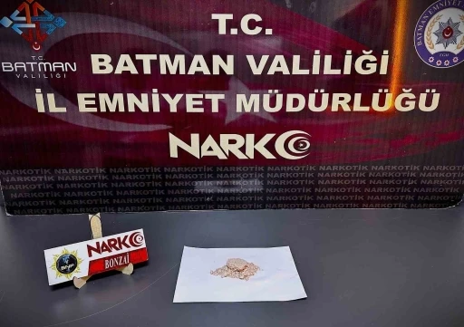 Batman’da uyuşturucu operasyonunda 2 tutuklama

