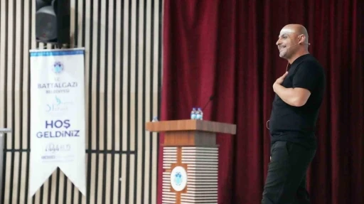 Battalgazi Belediyesi’nden gençlere sınav motivasyonu
