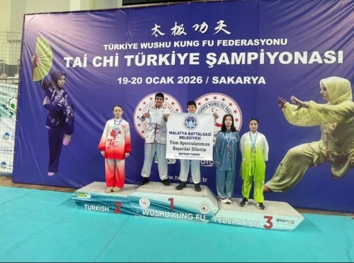 Battalgazi Belediyesi sporcularından T&uuml;rkiye Şampiyonası&rsquo;nda 5 madalya
