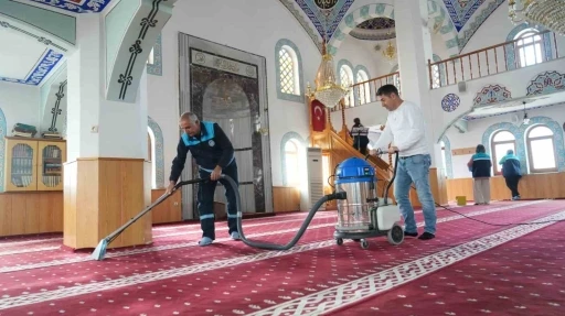 Battalgazi&rsquo;de camiler Ramazan ayına hazırlanıyor
