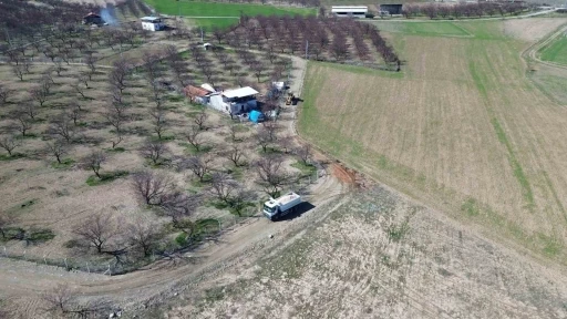 Battalgazi&rsquo;de kırsal mahallelerde yol &ccedil;alışmaları s&uuml;r&uuml;yor
