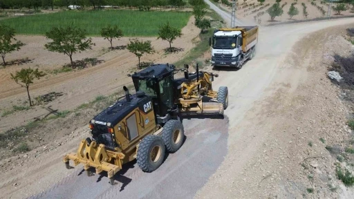 Battalgazi&rsquo;de yol d&uuml;zenleme &ccedil;alışmaları devam ediyor
