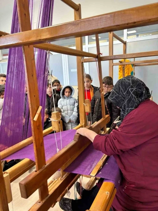 Bayburt ehramı &ouml;ğrencilere tanıtıldı
