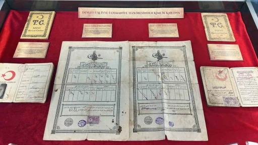 Bayburt&rsquo;ta 150 yıllık n&uuml;fus arşivi sergilendi
