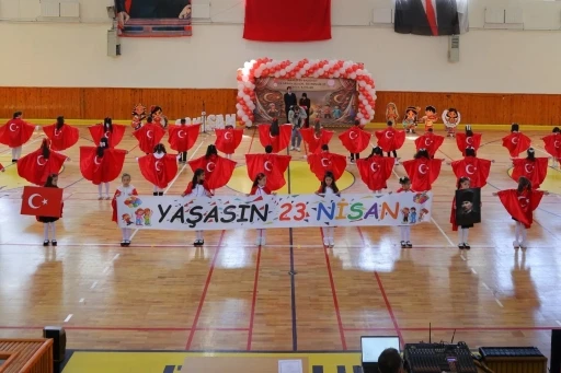 Bayburt&rsquo;ta 23 Nisan &Ccedil;ocuk Bayramı coşkuyla kutlandı

