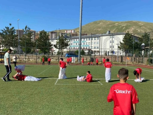 Bayburt&rsquo;ta bağımlılıkla m&uuml;cadelede sporun &ouml;nemine dikkat &ccedil;ekildi
