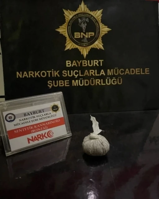 Bayburt’ta bir şahsa uyuşturucu madde kullanmaktan işlem yapıldı

