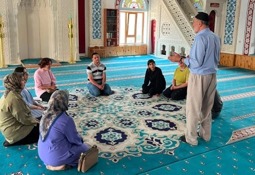 Bayburt&rsquo;ta cami-engelli buluşması d&uuml;zenlendi

