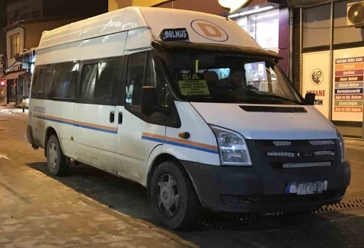 Bayburt’ta dolmuşlar için yeni dönem başladı nakit ödeme kaldırıldı
