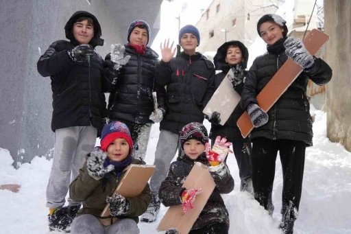 Bayburt&rsquo;ta eğitime kar engeli: Okullar 1 g&uuml;n tatil edildi
