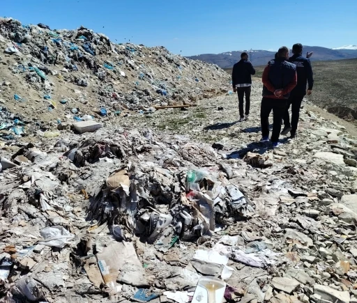 Bayburt&rsquo;ta katı atık sahasında &ccedil;evre denetimi yapıldı
