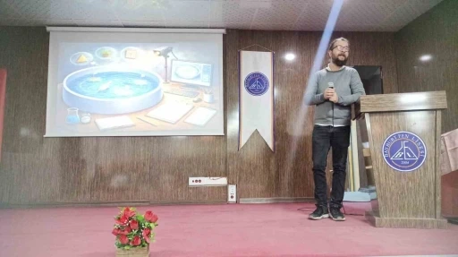 Bayburt&rsquo;ta &ouml;ğrencilere bilin&ccedil;siz takviye kullanımının riskleri anlatıldı
