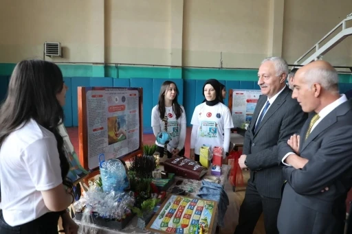 Bayburt&rsquo;ta &ouml;ğrencilerin bilim projeleri sergilenmeye devam ediyor
