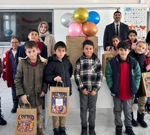 Bayburt&rsquo;ta on beşi geleneği iki okulun &ouml;ğrencilerini buluşturdu
