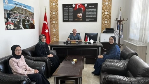 Bayburt&rsquo;ta &ouml;rg&uuml;n eğitimle birlikte hafızlık programı 153&rsquo;&uuml;nc&uuml; mezununu verdi
