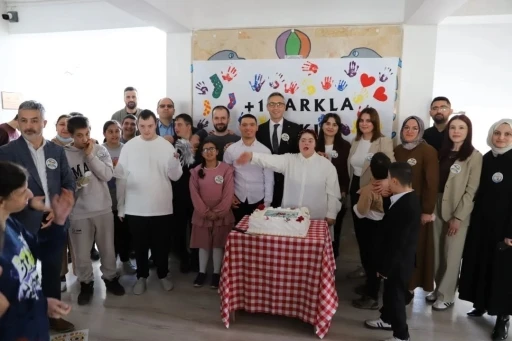 Bayburt&rsquo;ta &ouml;zel &ouml;ğrenciler farkındalık etkinliğinde buluştu
