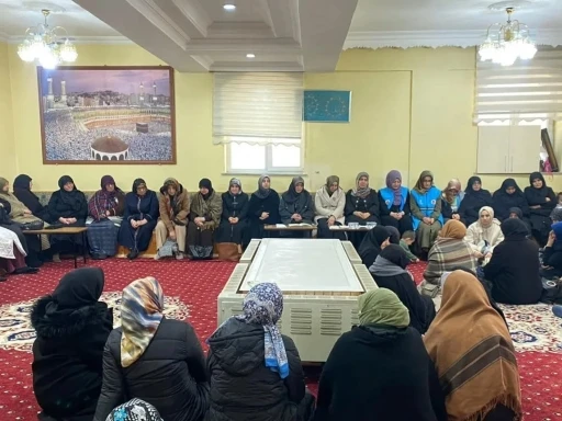 Bayburt&rsquo;ta Regaip Kandili coşkusu: Şehrin d&ouml;rt bir yanında manevi buluşma
