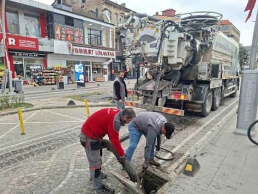 Bayburt’ta şehir estetiği ve altyapı için mesai
